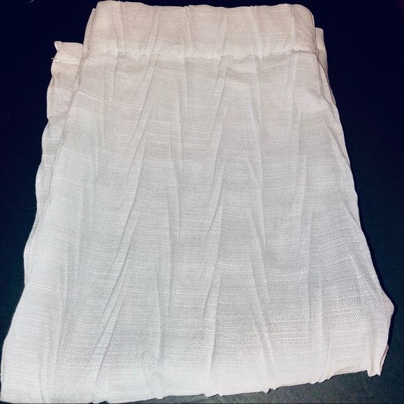 Weston Crinkle Textured Gauze Rod Pocket Curtain Valance - Picture 2 of 4